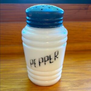 Hazel Atlas Milk Glass Pepper Range Shaker - Vintage Depression Glass